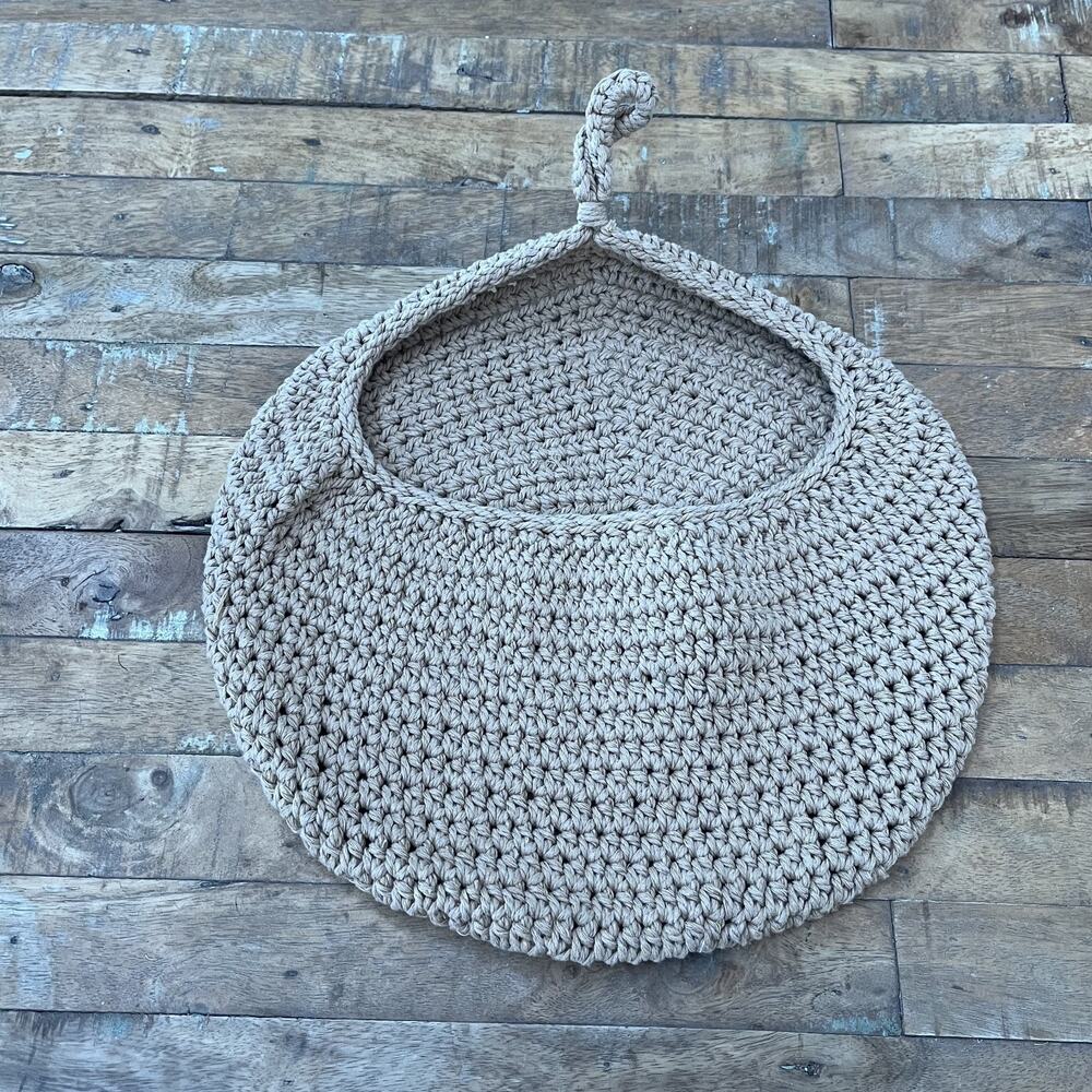 Beige Boho Crochet Hanging Wall Basket Teardrop Storage Pocket